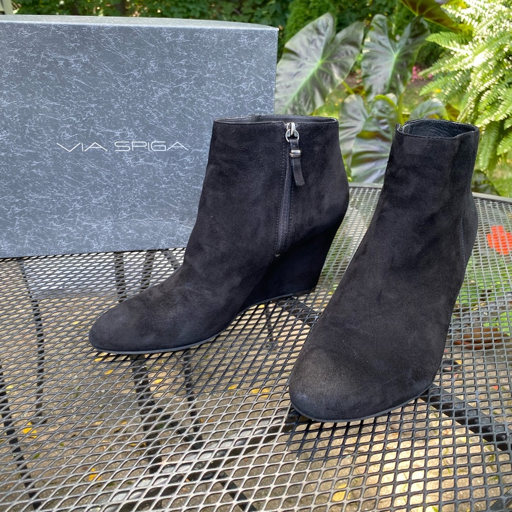 Black, suede ankle boot side zip Wedge 3” heel. Women’s 10. Like new. Via Spiga.